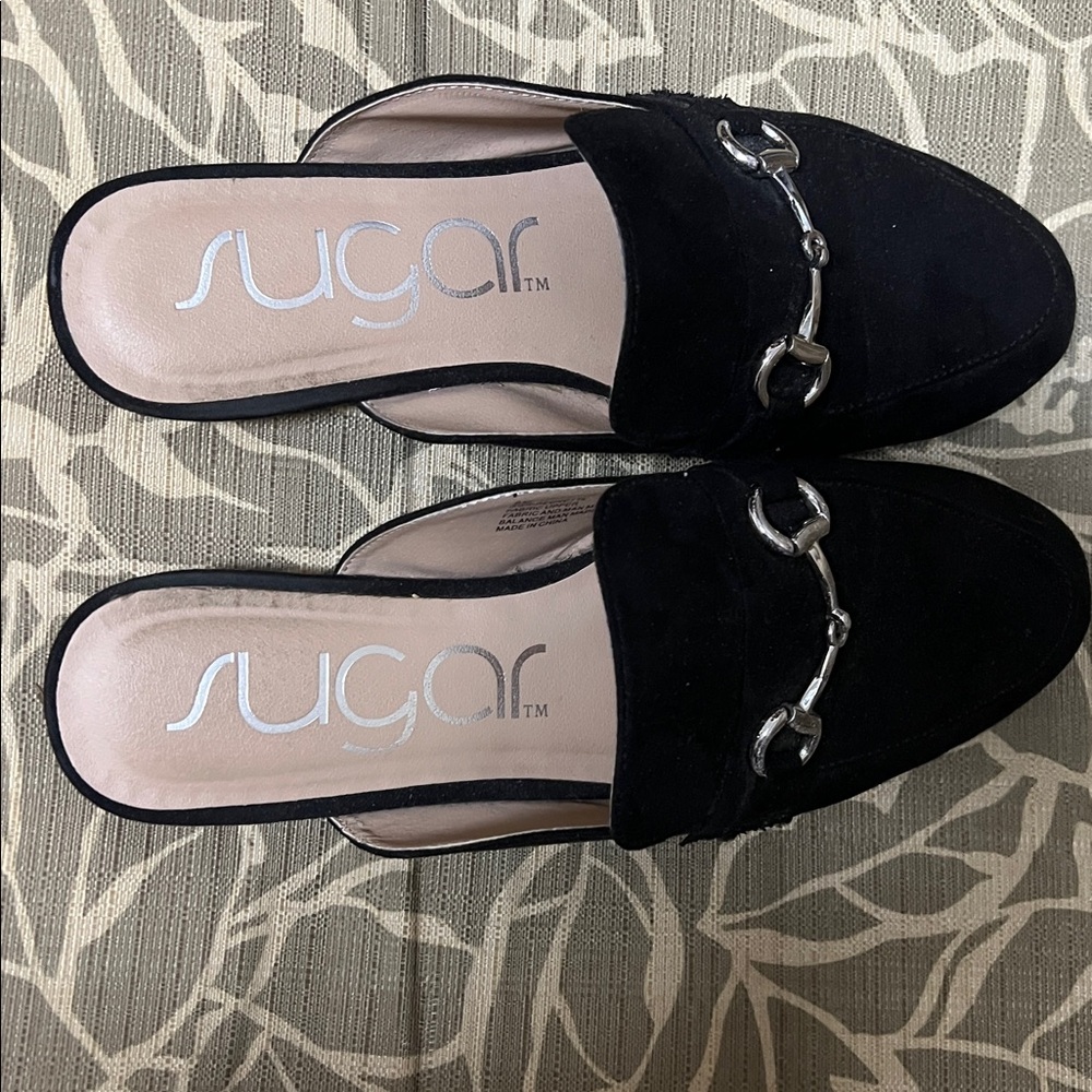 Sugar Black Mules with Silver Accent